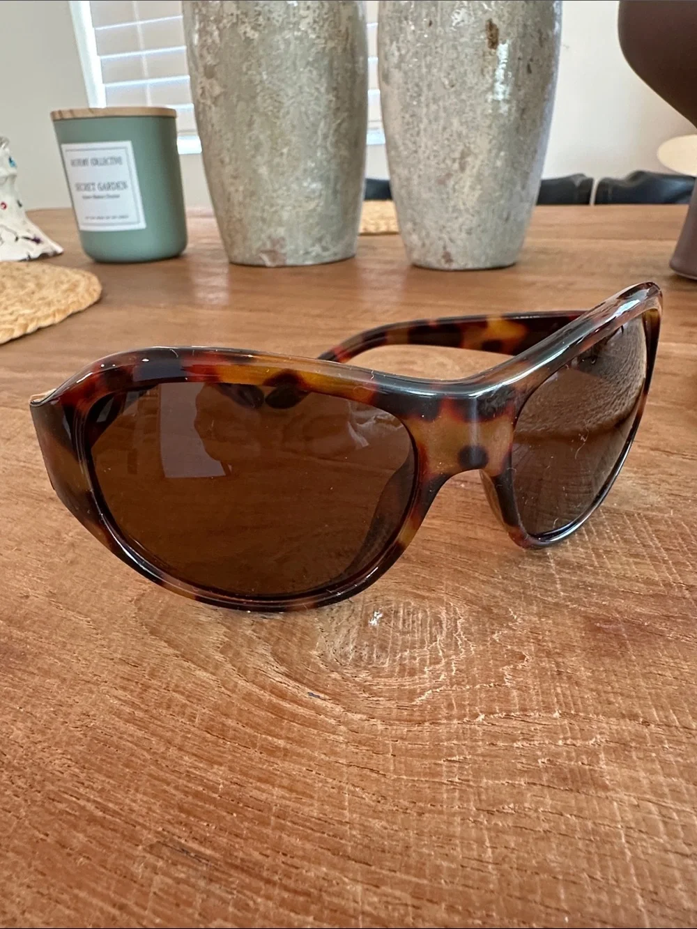 Internet Celebrity Tortoiseshell Sunglasses - Brown Lenses